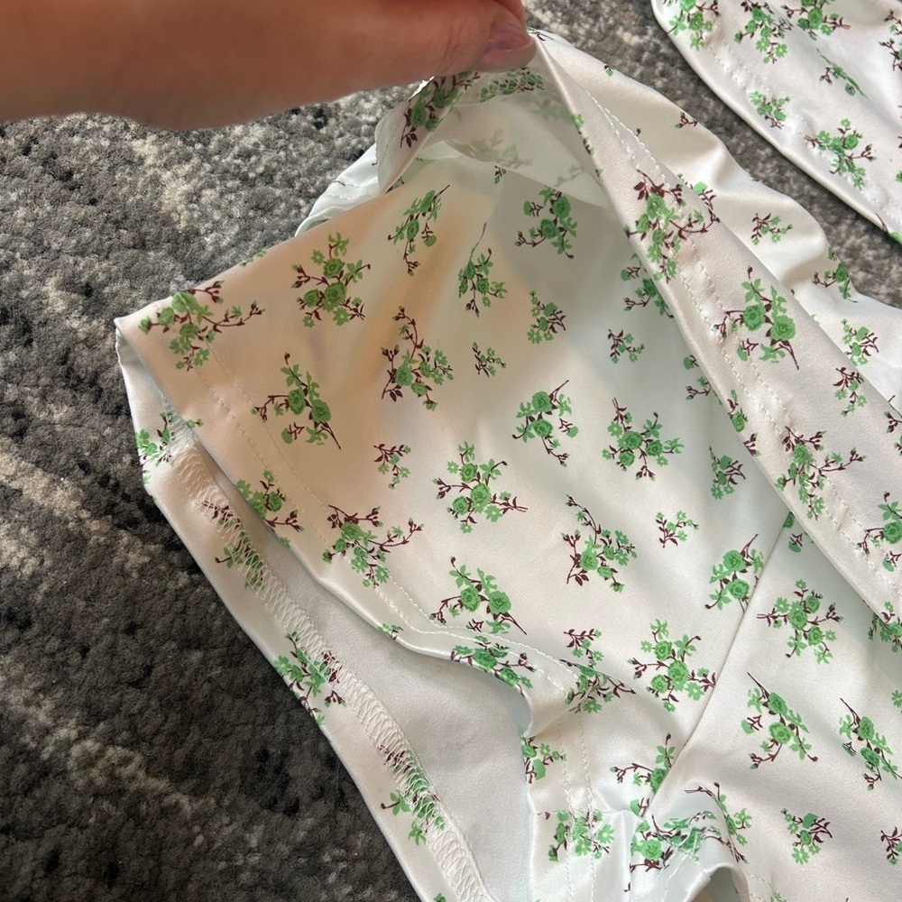 SHEIN Floral & Lace Pajama Set With Ruching - Picture 2 of 9